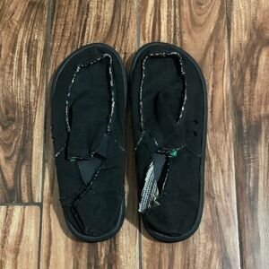 Sanuk | Sz 12 canvas slip on shoes for men